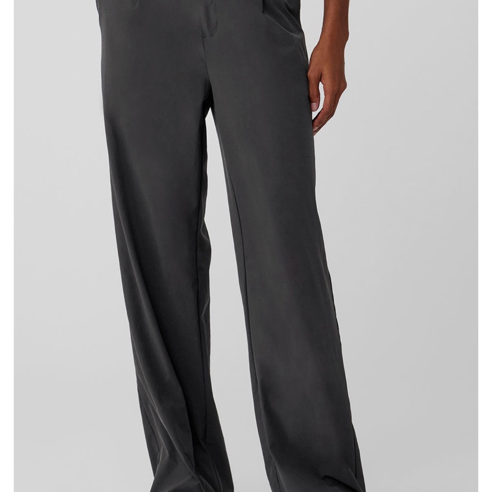 ALO Yoga Gray Trousers